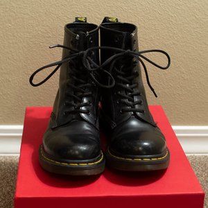 Dr. Martens 1460 Smooth Boots